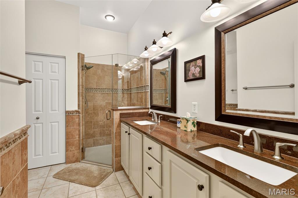 Clayton Pointe - Residential