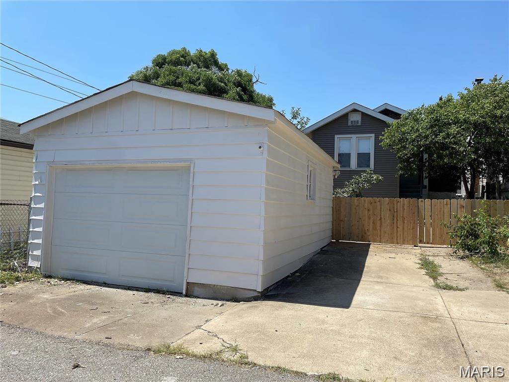 Arsenal Watson Park - Residential Lease