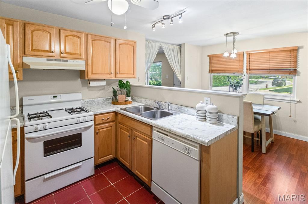 Montclaire Fifth Add - Residential