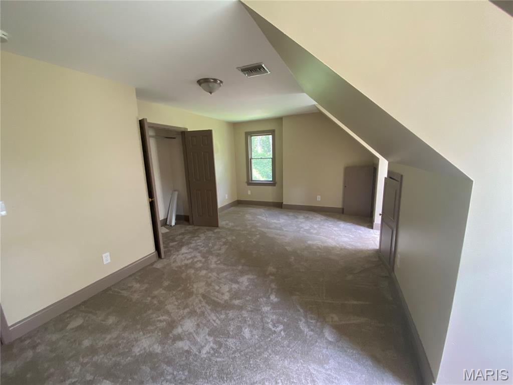 Lot Section 5 BK of 3031 - 1391 - Residential Lease