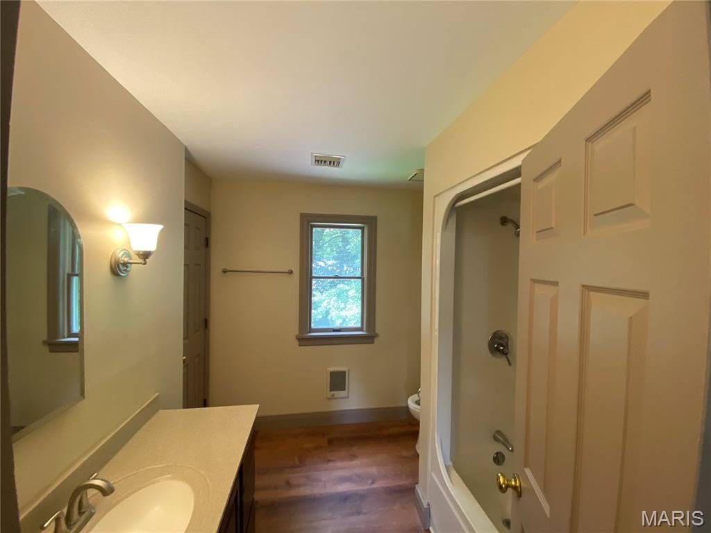 Lot Section 5 BK of 3031 - 1391 - Residential Lease