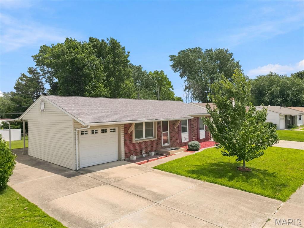 St Chas Hills #4 - Residential