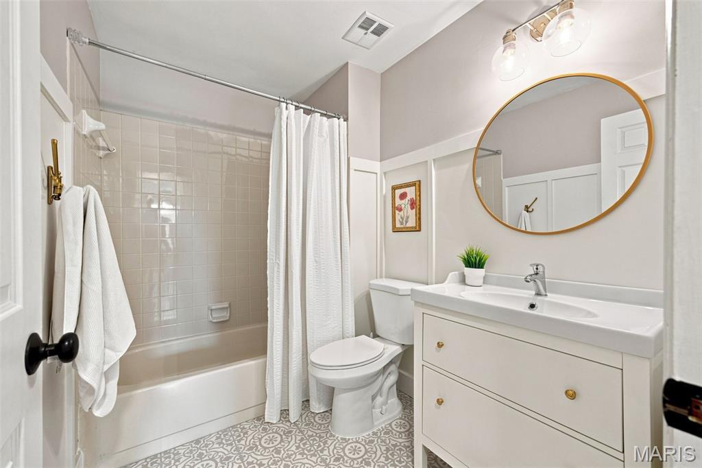 Green Trails West One - Residential