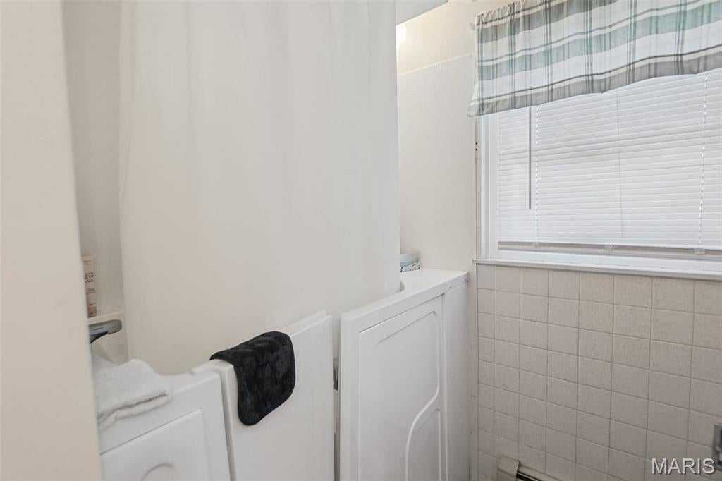 W H McMillans 1st Add - Residential