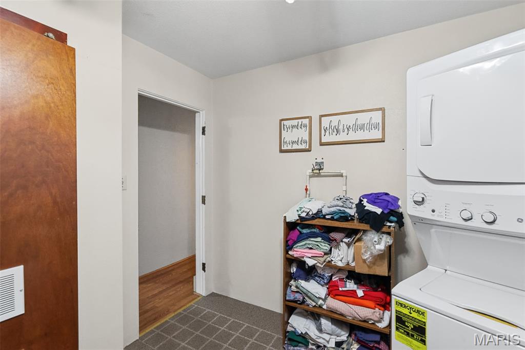 W H McMillans 1st Add - Residential