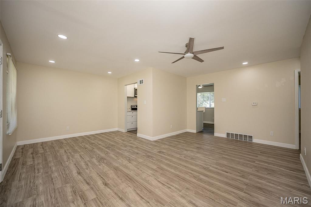 Hathaway Manor 12 - Residential Lease