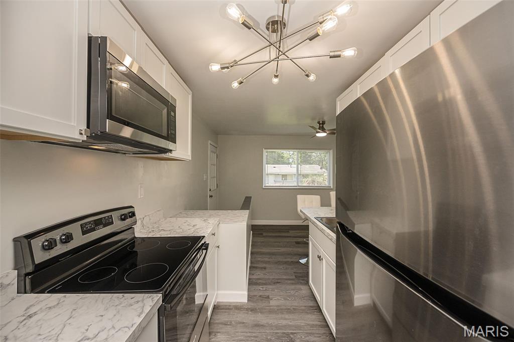 Hathaway Manor 12 - Residential Lease