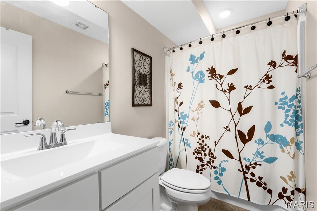 PARCS AT ARBOR GREEN - Residential Lease