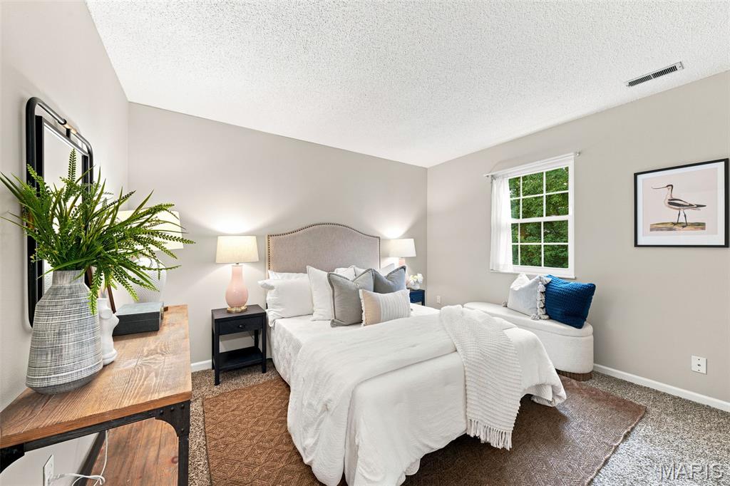 Brentwood Forest Condo Ph Eight - Residential
