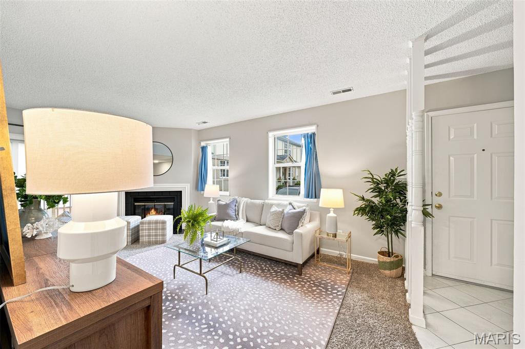 Brentwood Forest Condo Ph Eight - Residential