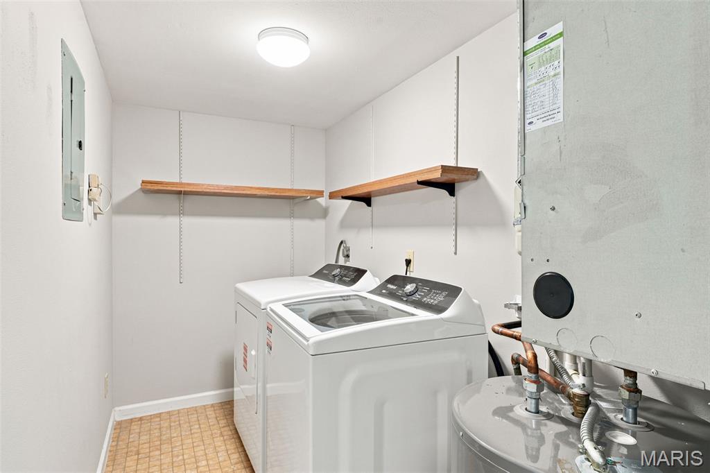Brentwood Forest Condo Ph Eight - Residential