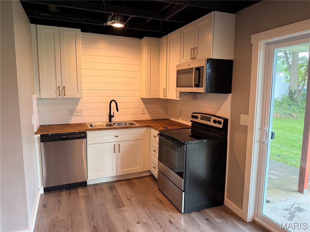 Horace Simmons Add - Residential Lease