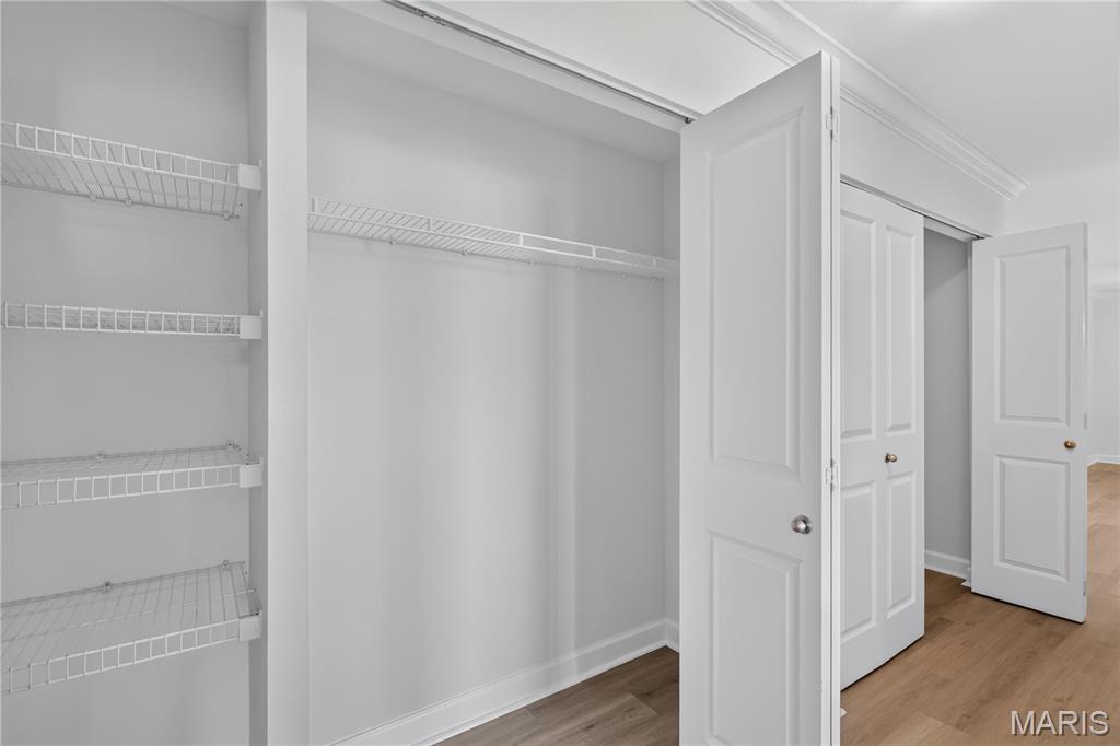 Pershing Ave Condo - Residential