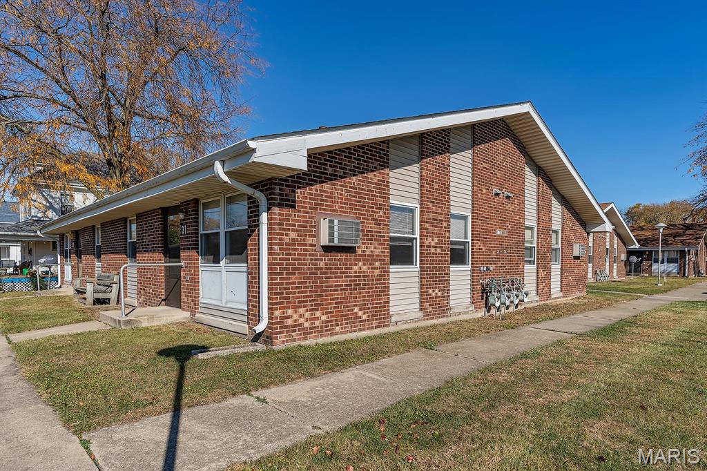 Chatsworth - Residential Income