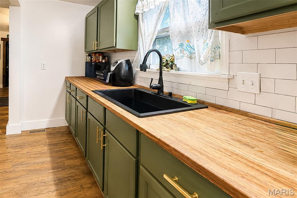 College Hill Add - Residential