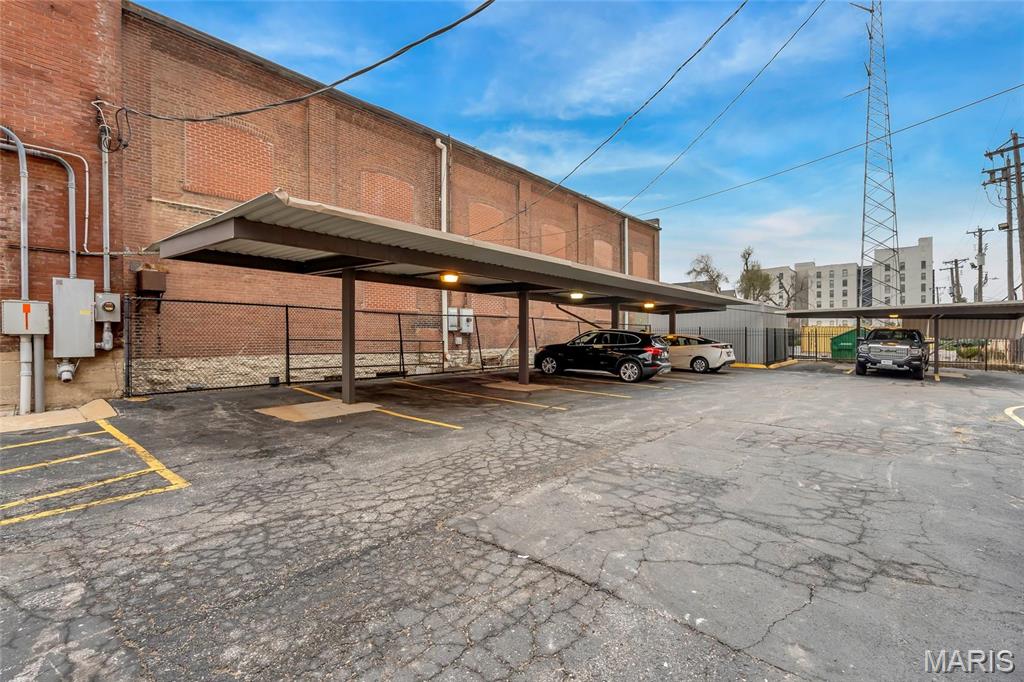 Maison Lofts Condos - Residential Lease