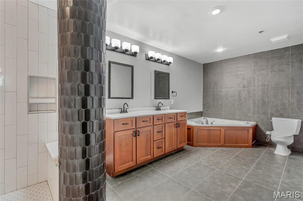 Maison Lofts Condos - Residential Lease