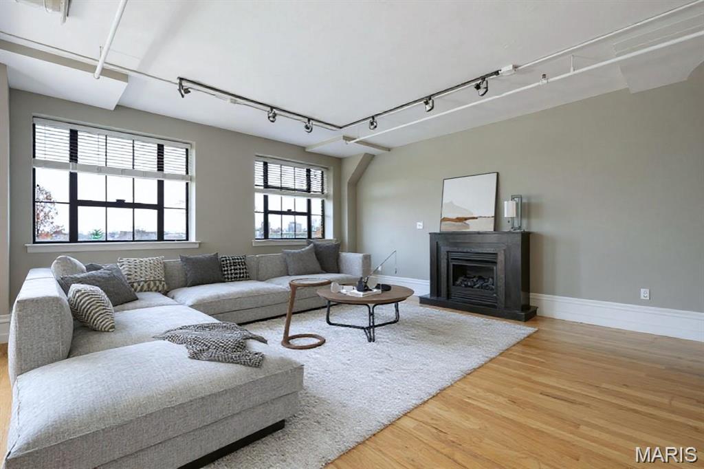 Maison Lofts Condos - Residential Lease