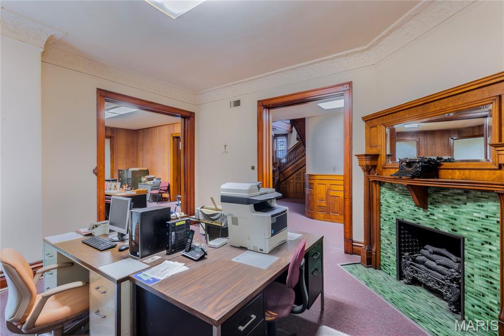 Patchins - Commercial Sale