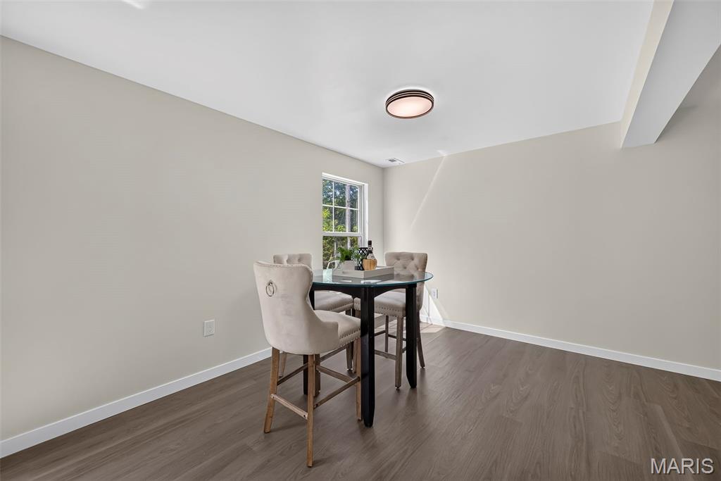 Jamestowne One - Residential