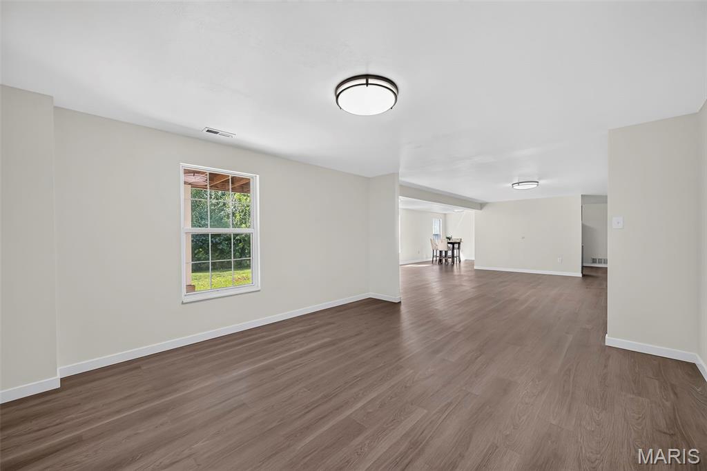Jamestowne One - Residential