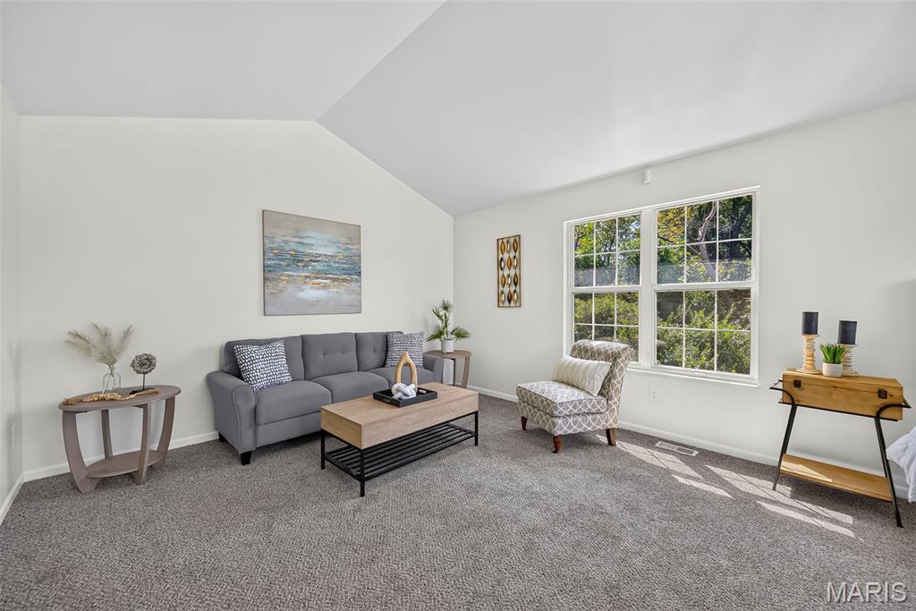 Jamestowne One - Residential