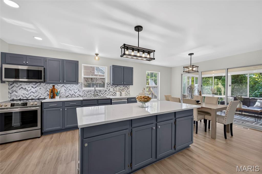 Jamestowne One - Residential