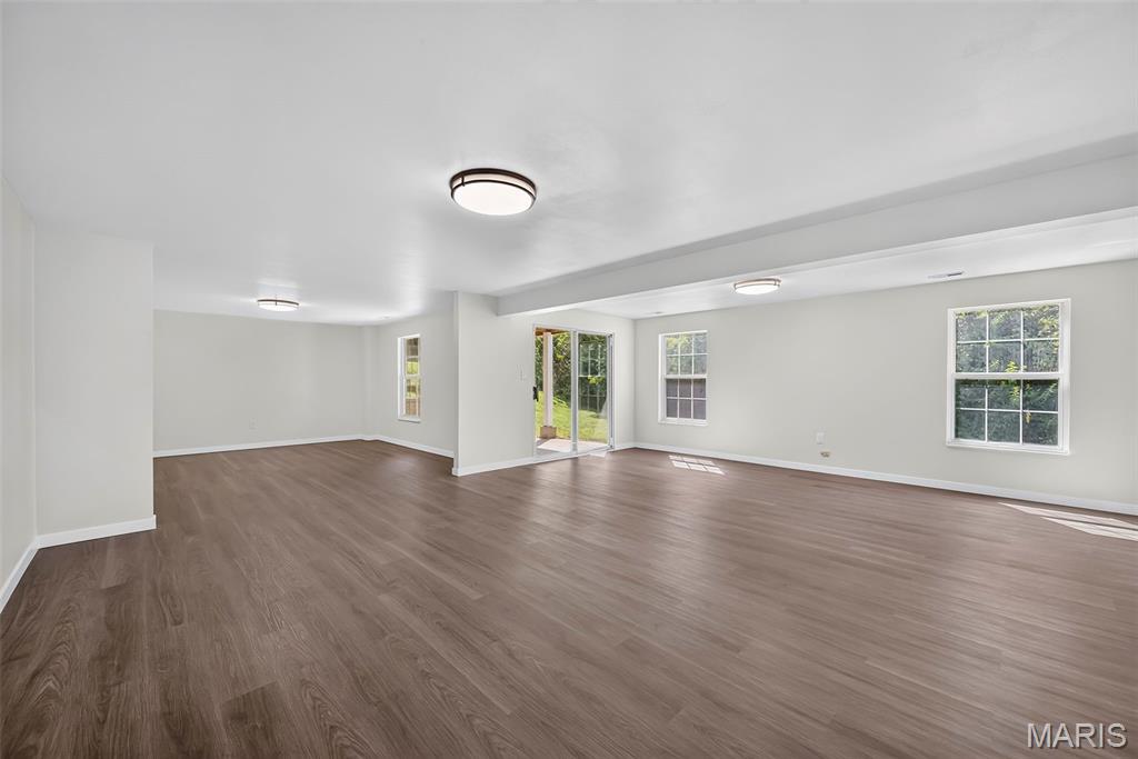 Jamestowne One - Residential