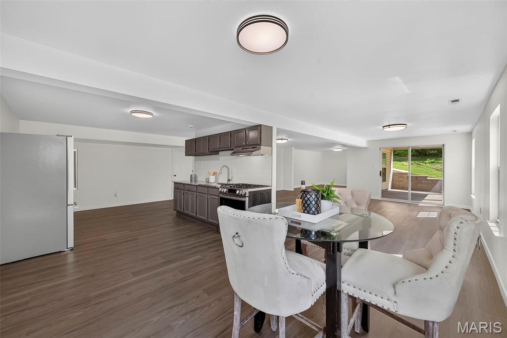 Jamestowne One - Residential