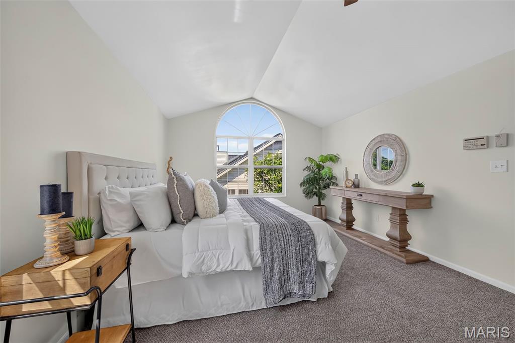 Jamestowne One - Residential