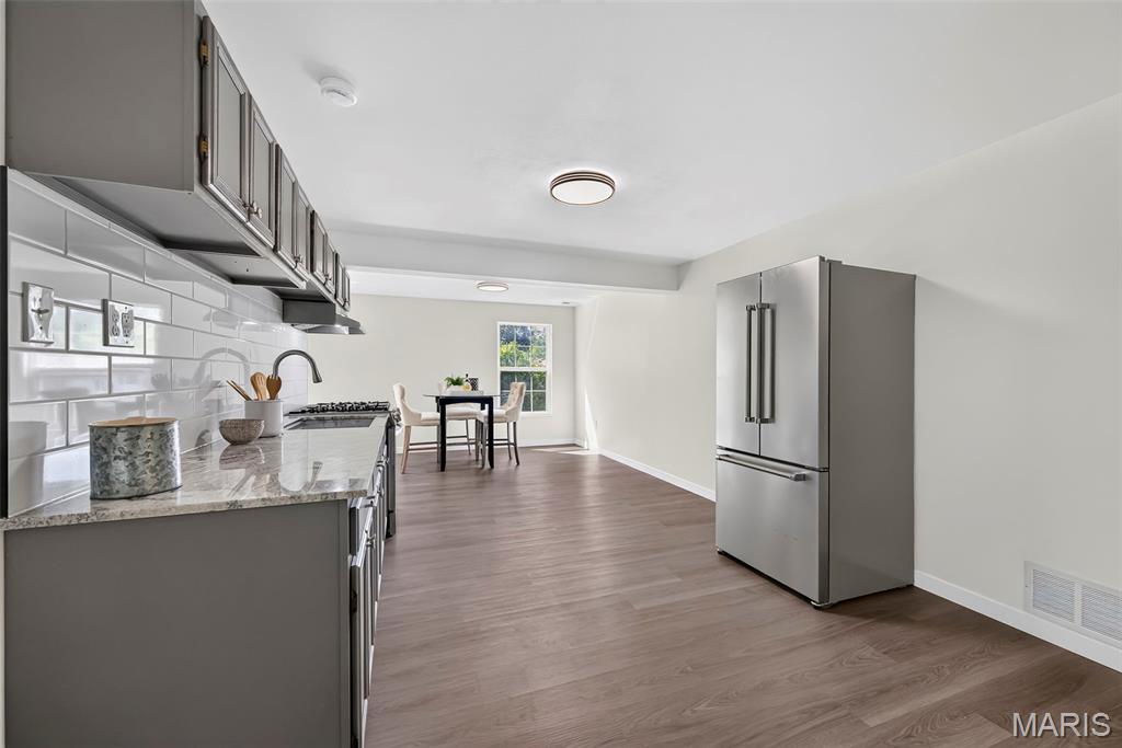 Jamestowne One - Residential