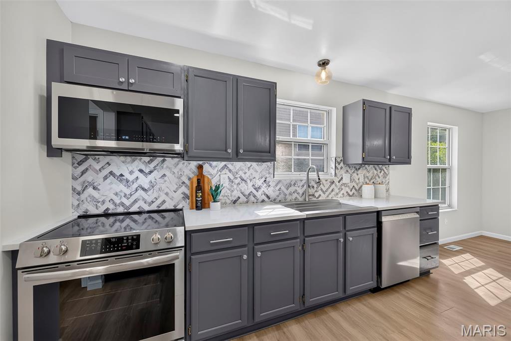 Jamestowne One - Residential