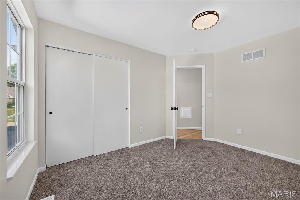 Jamestowne One - Residential
