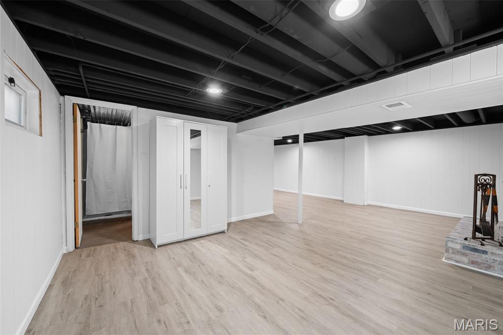 Westglen Estates 5 - Residential
