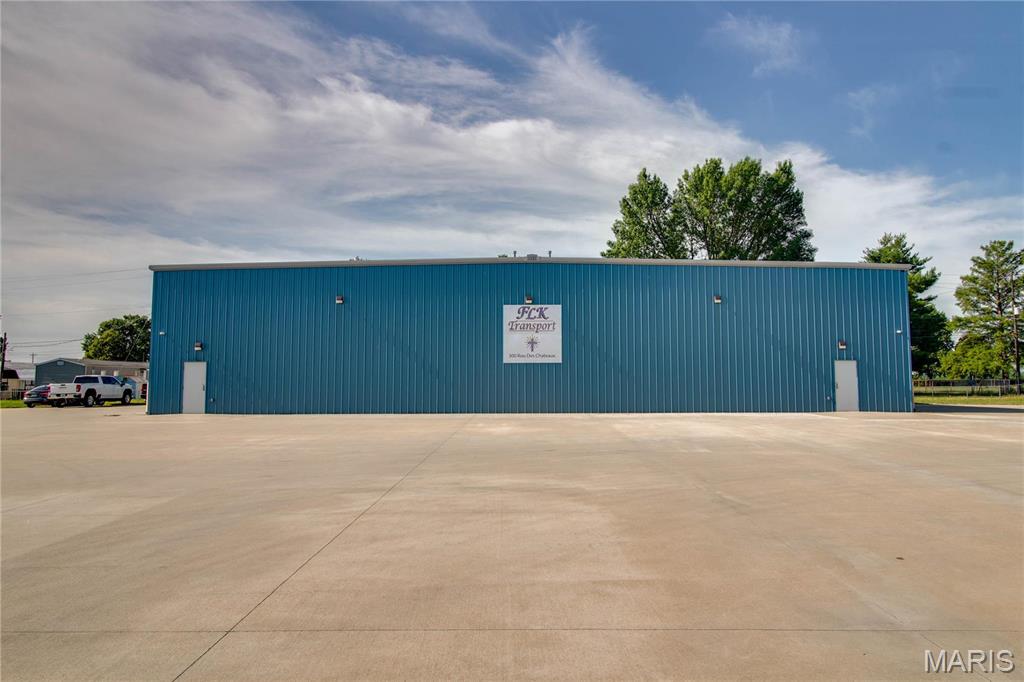 Moreland Commerce Park - Commercial Sale