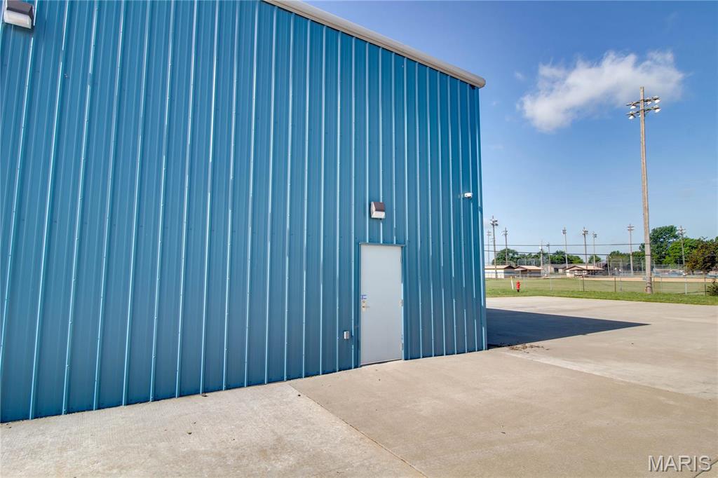 Moreland Commerce Park - Commercial Sale