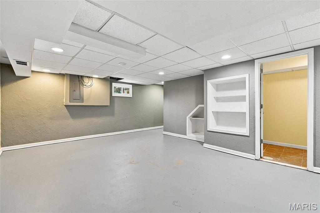 Ivorys Add - Residential
