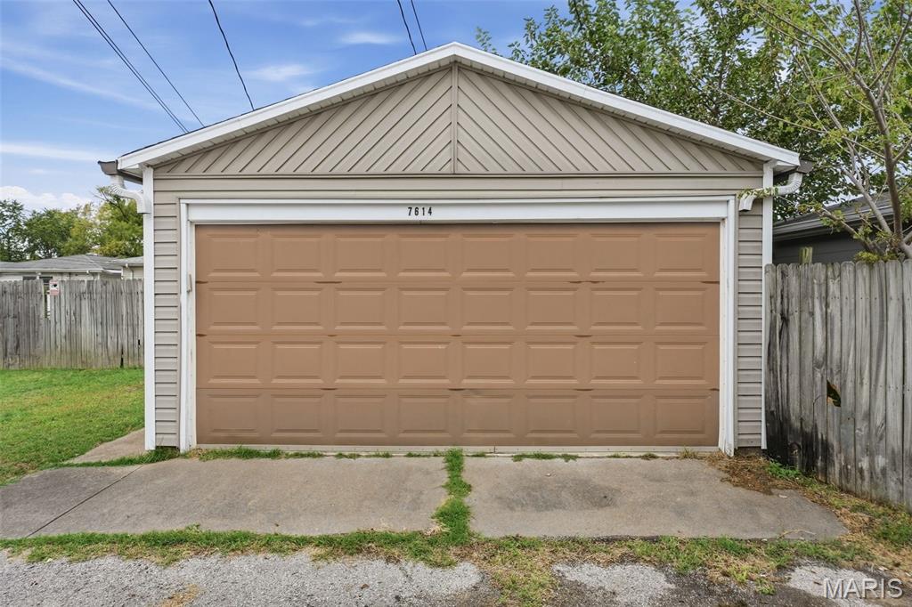 Ivorys Add - Residential