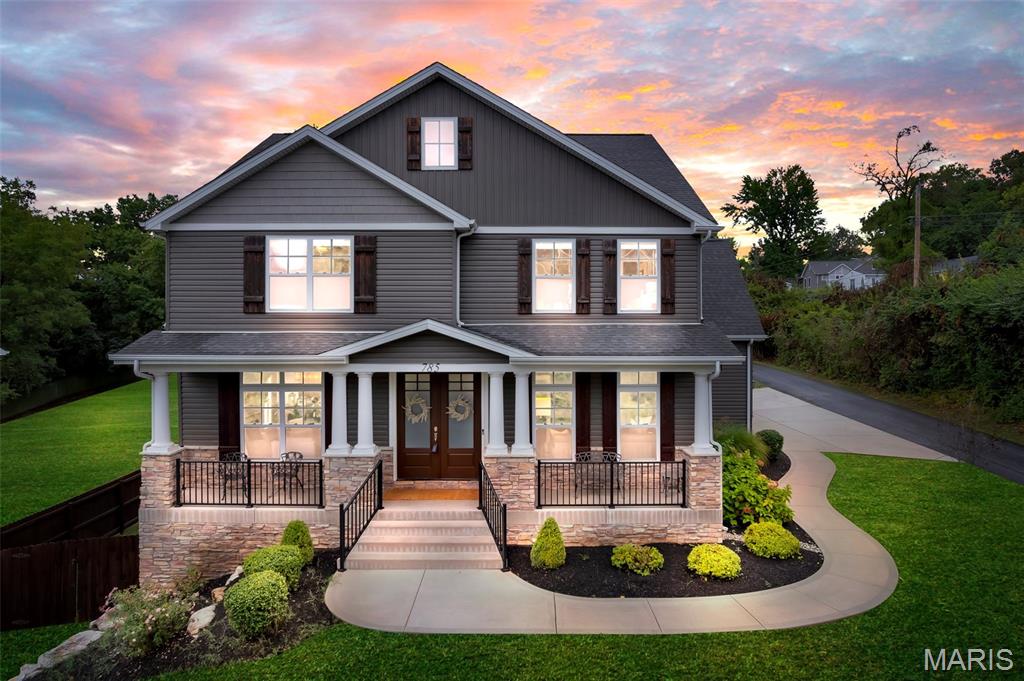 791 North Ballas Road Lt Split - Residential
