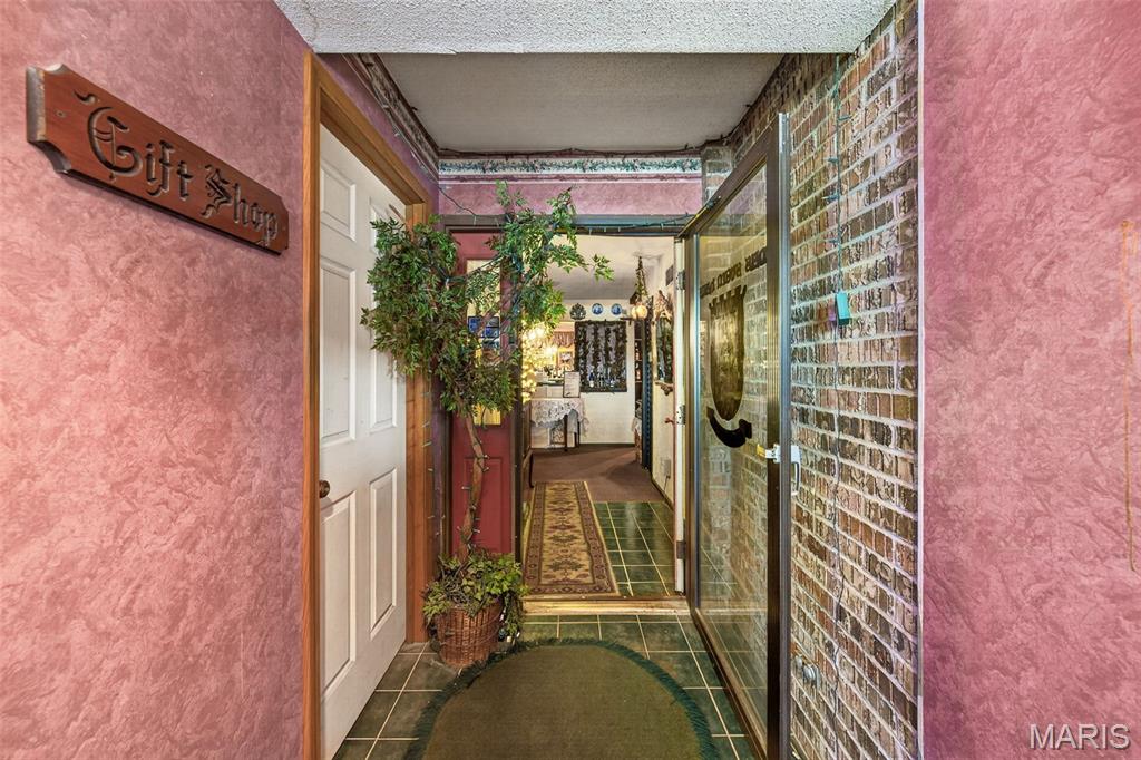 N/A - Commercial Sale