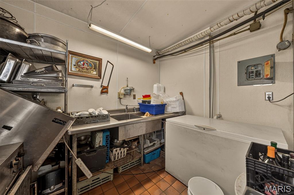 N/A - Commercial Sale