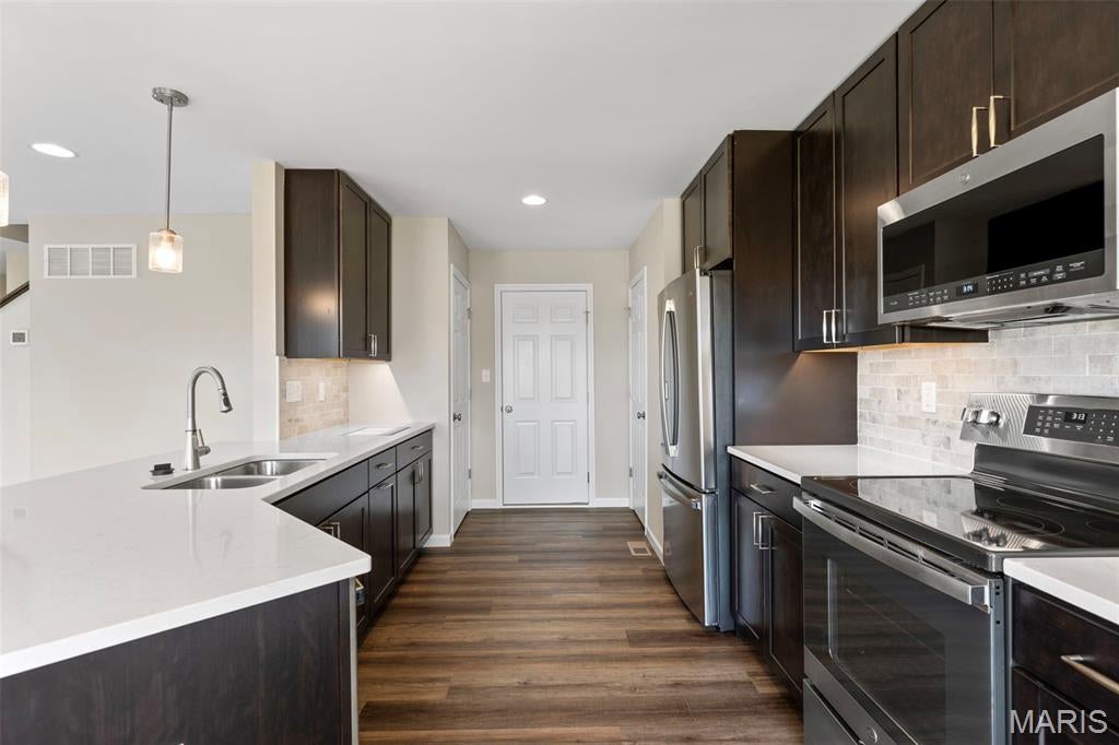 River Bluffs Meadows - Residential
