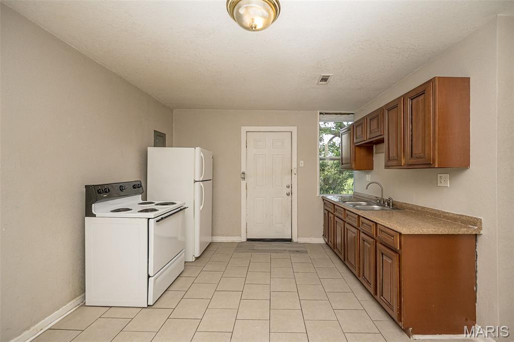 Tyler Place - Residential Income