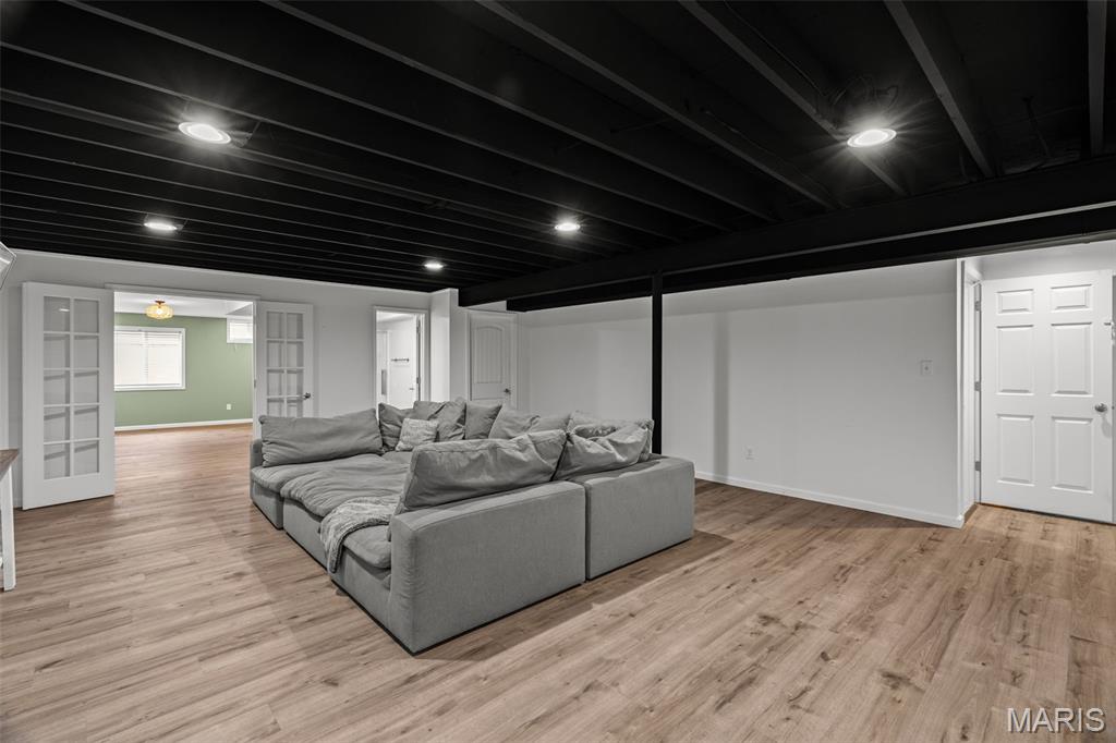 Oaks At Lexington #5 - Residential