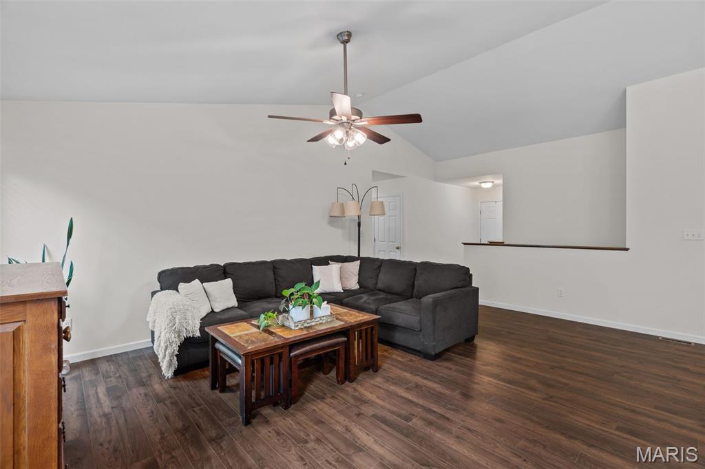 Oaks At Lexington #5 - Residential