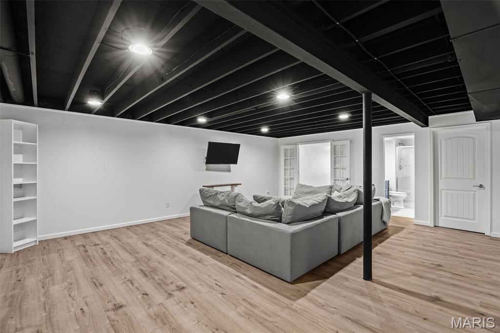 Oaks At Lexington #5 - Residential