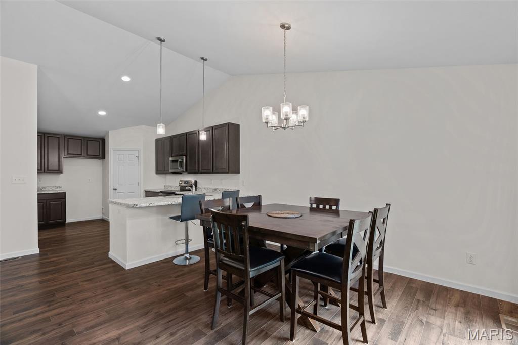 Oaks At Lexington #5 - Residential