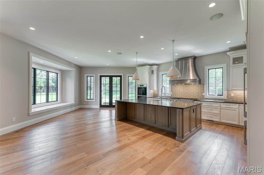 Ballas Ridge - Residential