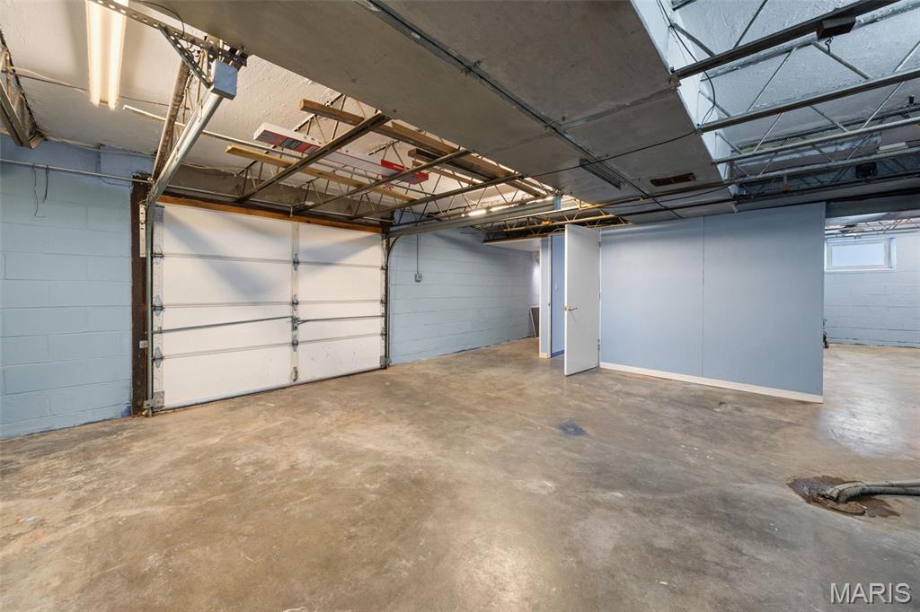 High School Lane - Residential