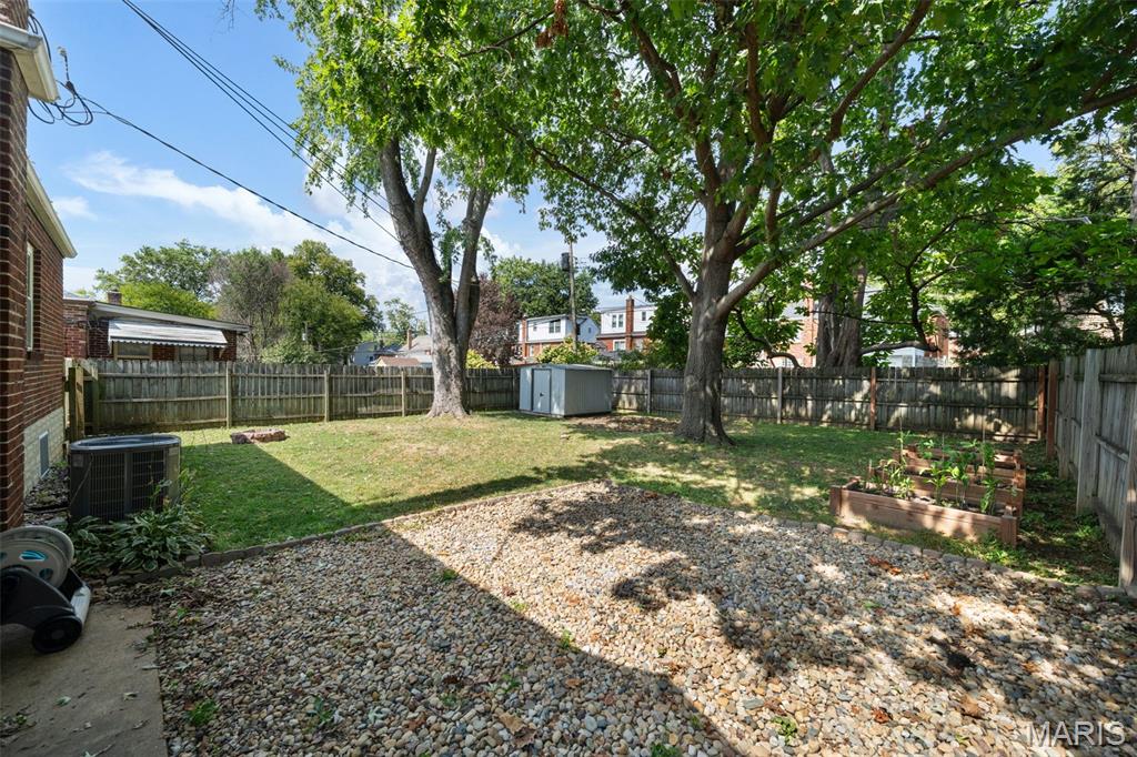 High School Lane - Residential
